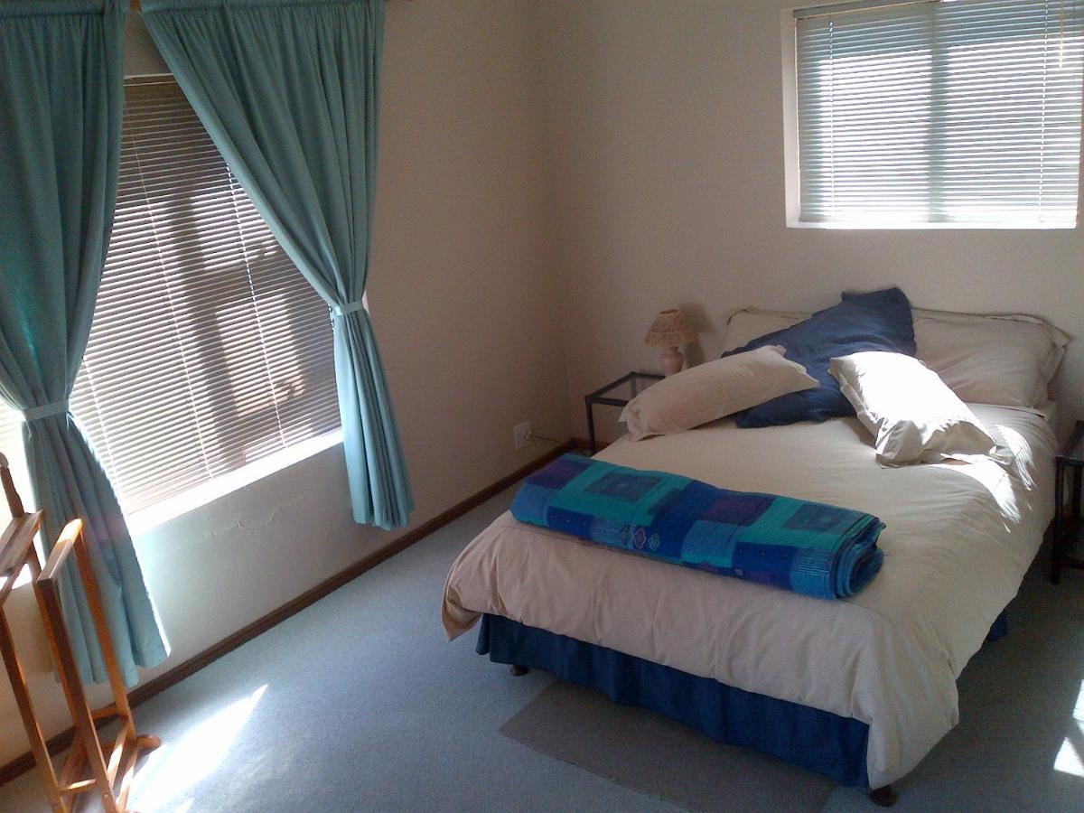 Gansbaai Lodge & Backpackers 외부 사진
